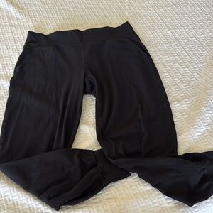 Black Athletic Leggings